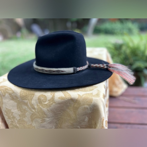 Serratelli 5x Beaver western cowboy hat with horsehair hat band - Picture 16 of 16